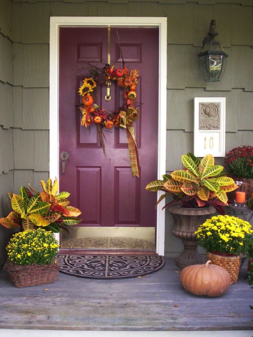 Thanksgiving Porch Decorations
 15 Thanksgiving Front Porch Decorating Ideas Shelterness