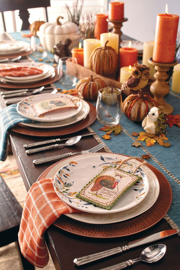 Thanksgiving Table Decorations Pinterest
 495 best Thanksgiving Table Settings images on Pinterest