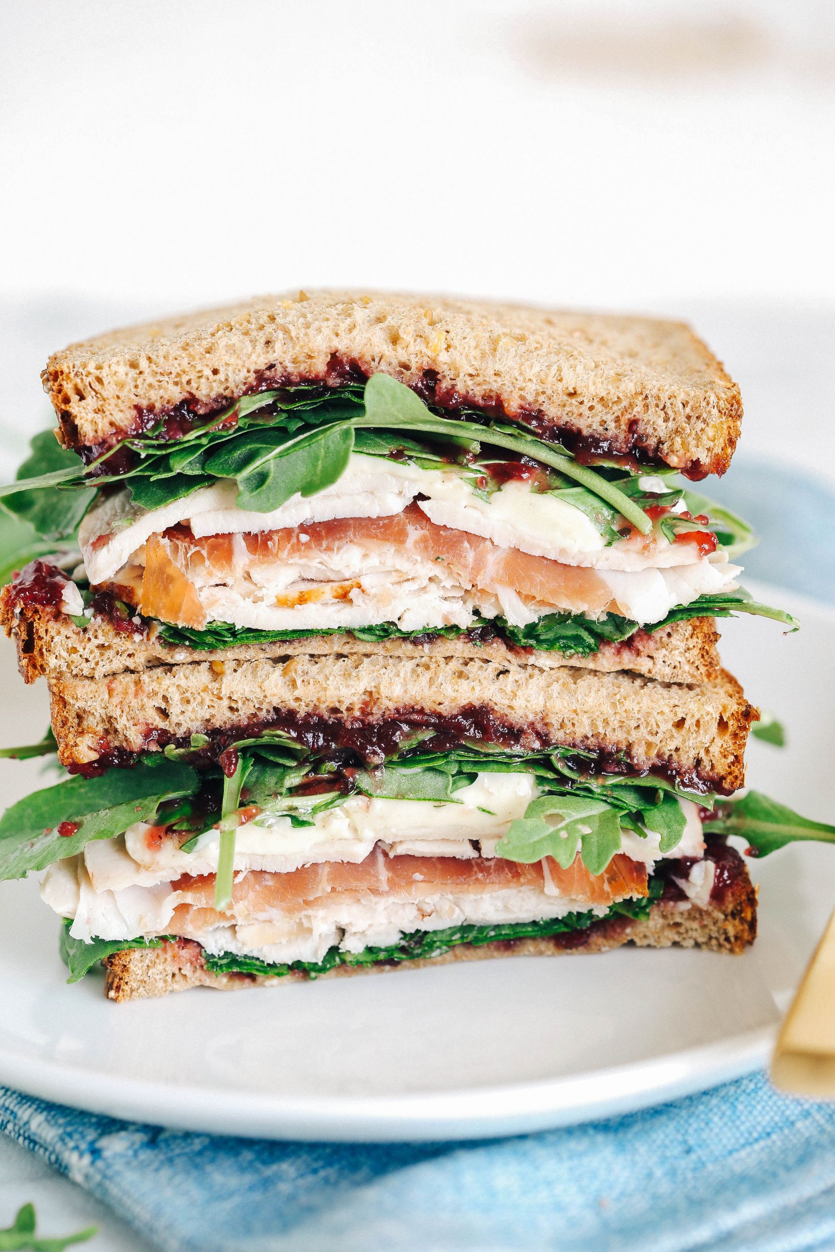 Thanksgiving Turkey Sandwich
 Turkey Sandwich with Cranberry Brie & Prosciutto Eat