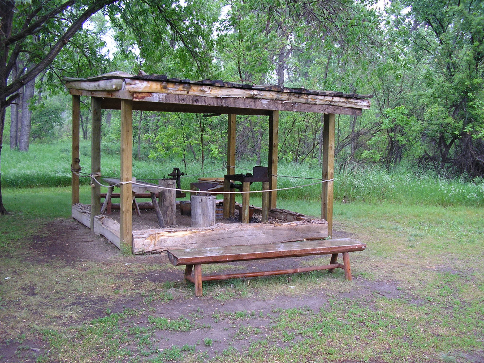 The Backyard Blacksmith
 Picture Gallery Fort Mandan Lewis and Clark Corps of