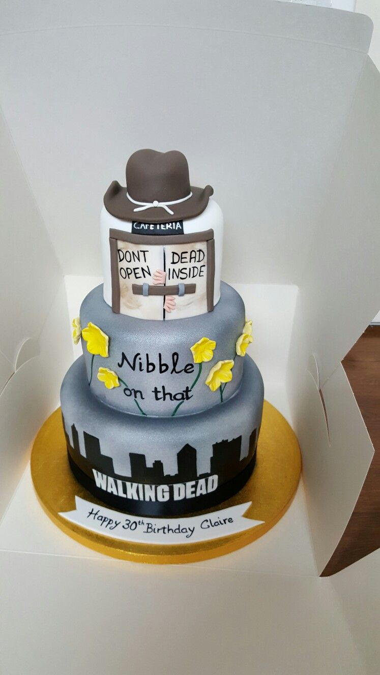 The Walking Dead Birthday Cake
 The walking dead birthday cake