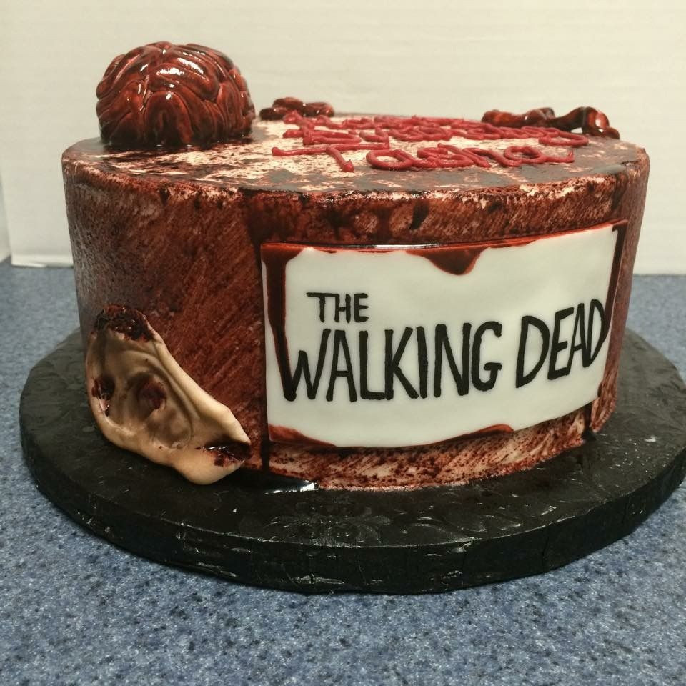 The Walking Dead Birthday Cake
 The Walking Dead cake