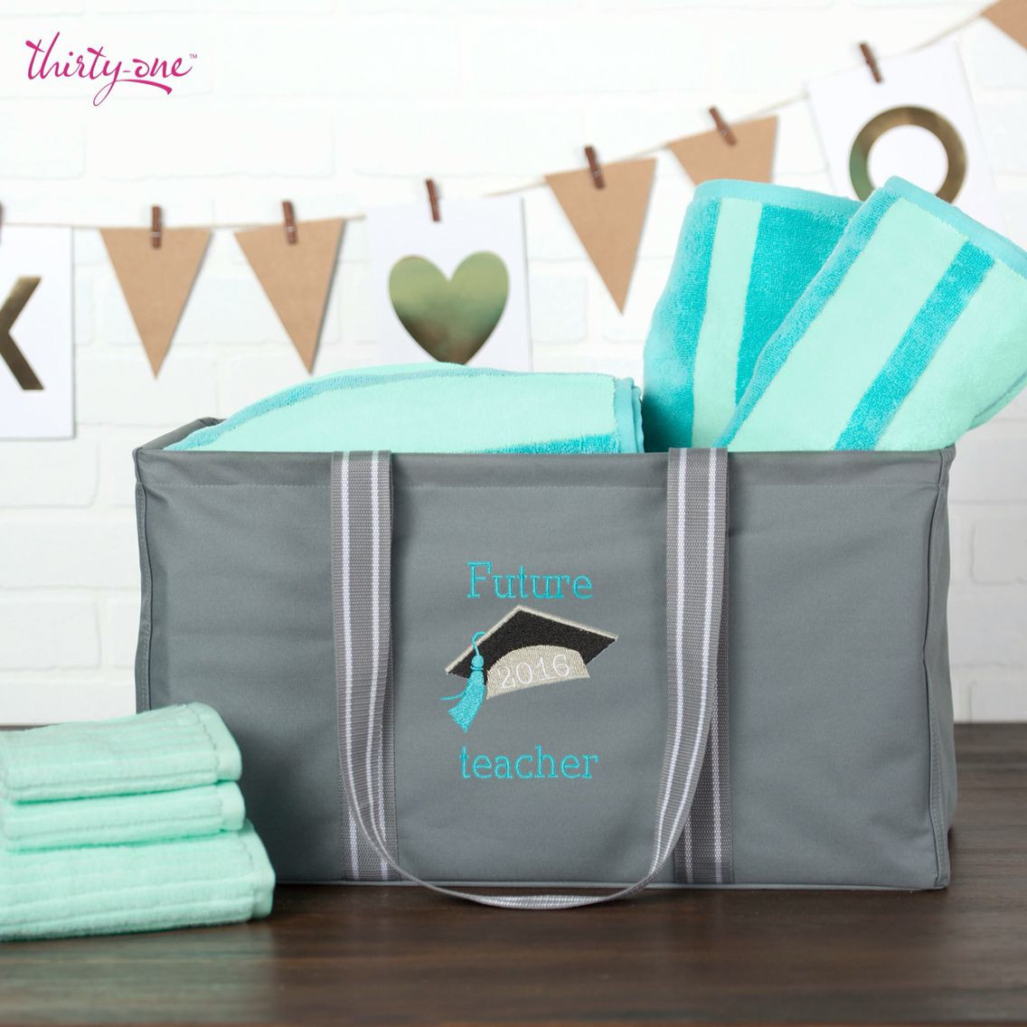 Thirty One Graduation Gift Ideas
 Graduation Gifts for the graduate Great idea to fill a