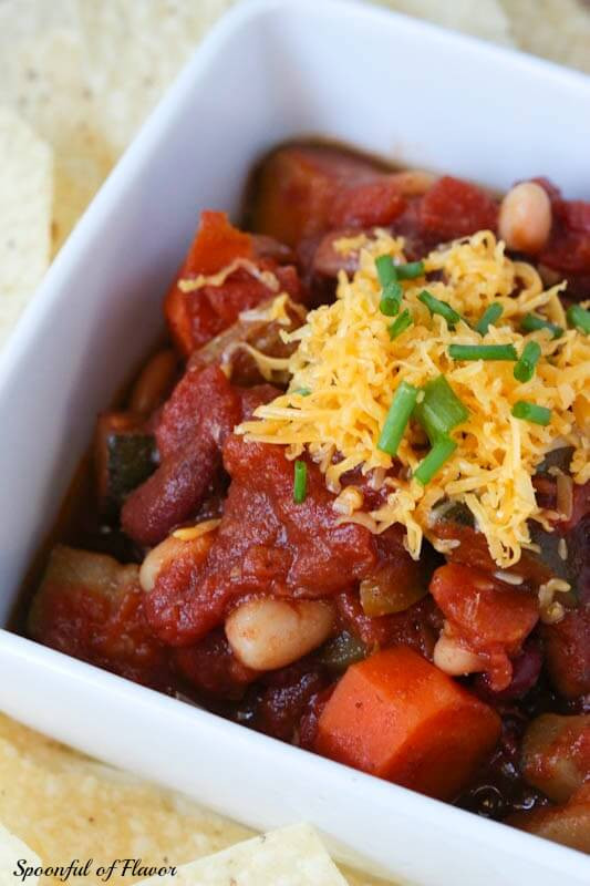 Three Bean Vegetarian Chili
 Three Bean Ve arian Chili Spoonful of Flavor