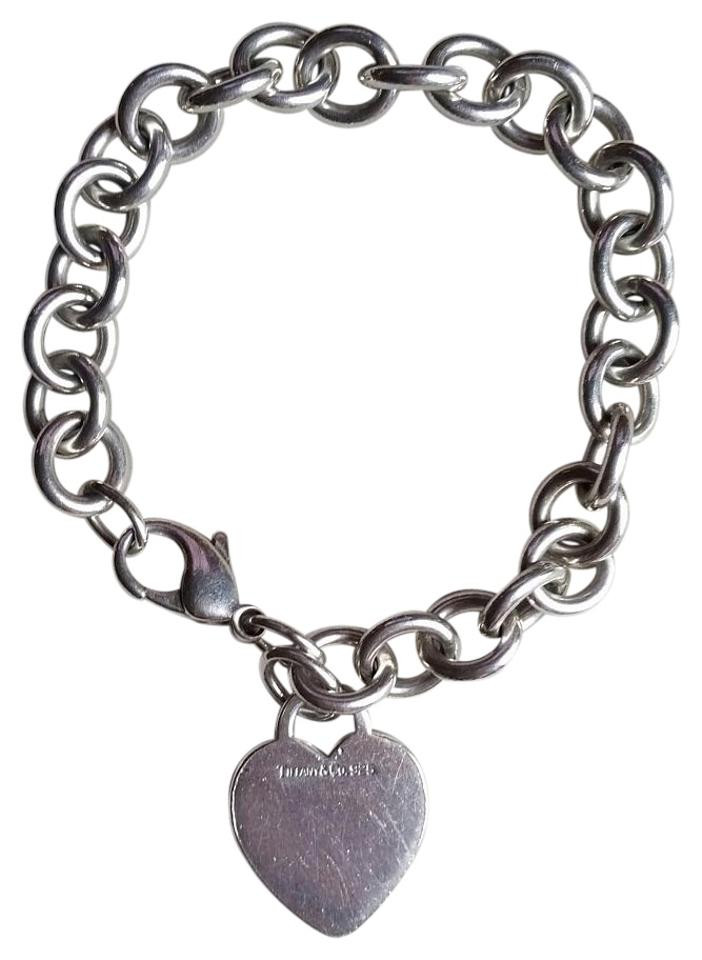 Tiffany Heart Link Bracelet
 Tiffany & Co Sterling Silver Heart Link Bracelet