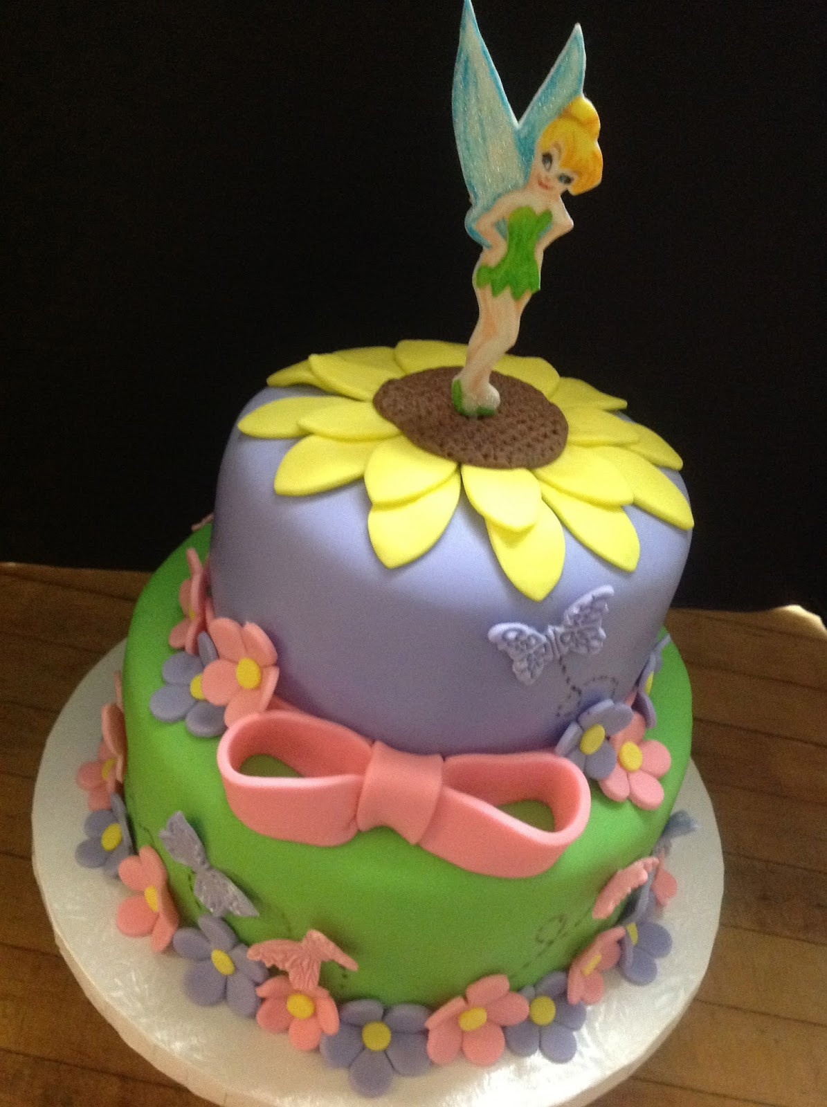 Tinkerbell Birthday Cakes
 Plumeria Cake Studio Tinkerbell Birthday Cake