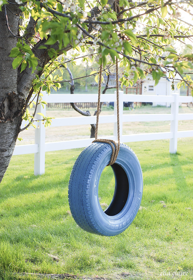 Tire Swing For Kids
 10 Fun DIY Backyard Projects To Surprise Your Kids