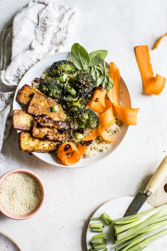 Tofu Quinoa Bowl
 Sesame Tofu Quinoa Bowl