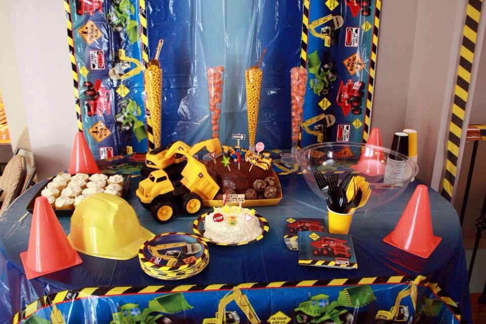 Tonka Truck Birthday Party
 Tonka Truck themed Birthday Party