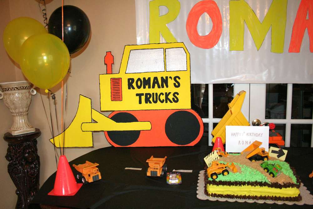 Tonka Truck Birthday Party
 Tonka Truck Birthday Party Ideas 18 of 30