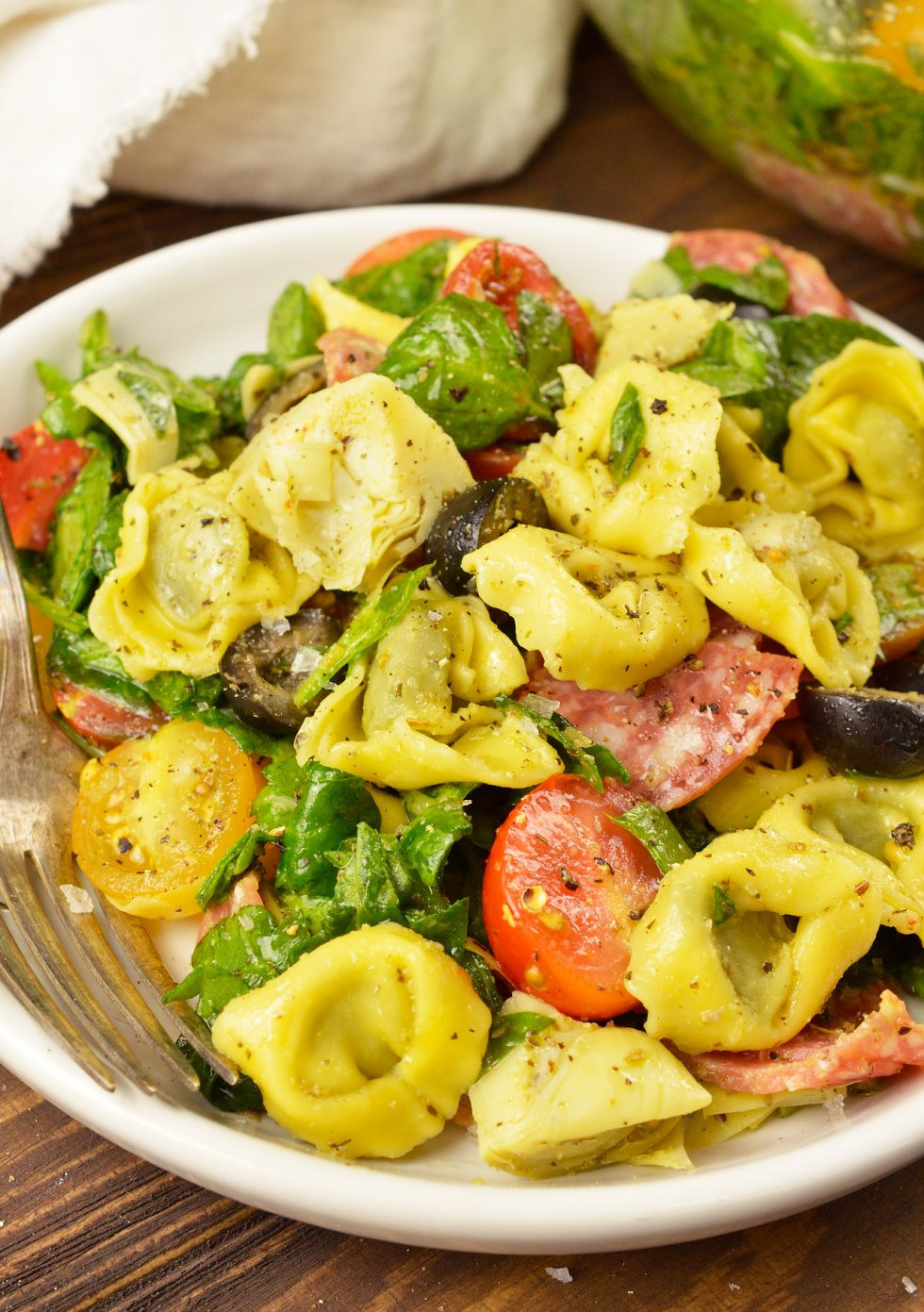Tortellini Pasta Salad With Italian Dressing
 Spinach Tortellini Italian Pasta Salad Recipe video