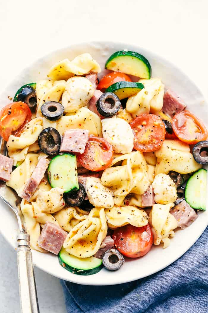 Tortellini Pasta Salad With Italian Dressing
 Easy Italian Tortellini Pasta Salad