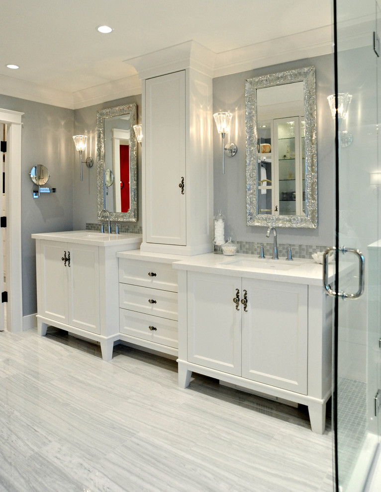 Traditional Bathroom Mirror
 Mirror Molding As Bathroom Decoration Element Interior