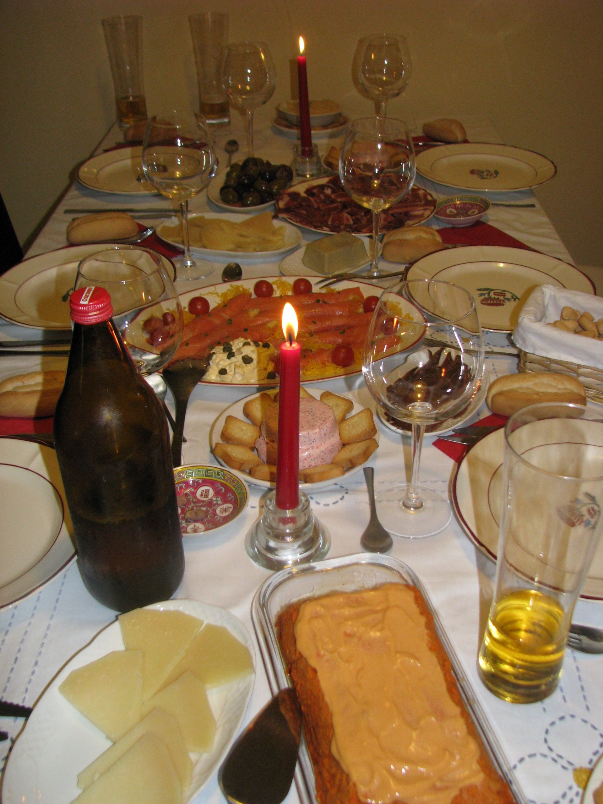 Traditional Christmas Eve Dinner
 A Spanish Christmas Eve Dinner