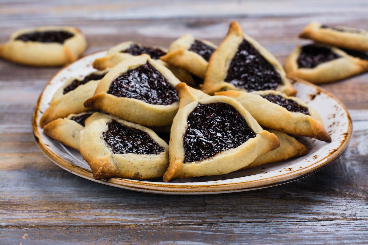 Traditional Hanukkah Cookies
 Best Jewish pastries for Hanukkah