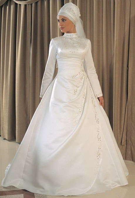 Traditional Wedding Gowns
 Berry s Journals Look Stunning Traditional Wedding Dress