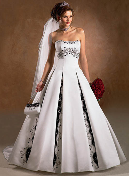 Traditional Wedding Gowns
 Couture Bridal Designs Non Traditional Wedding Dress Ideas