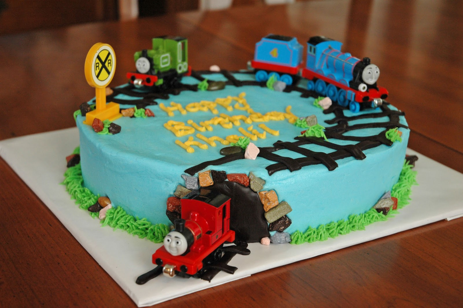 Train Cakes For Birthdays
 CASH S CAKES Thomas the Train cake CHOO CHOOO