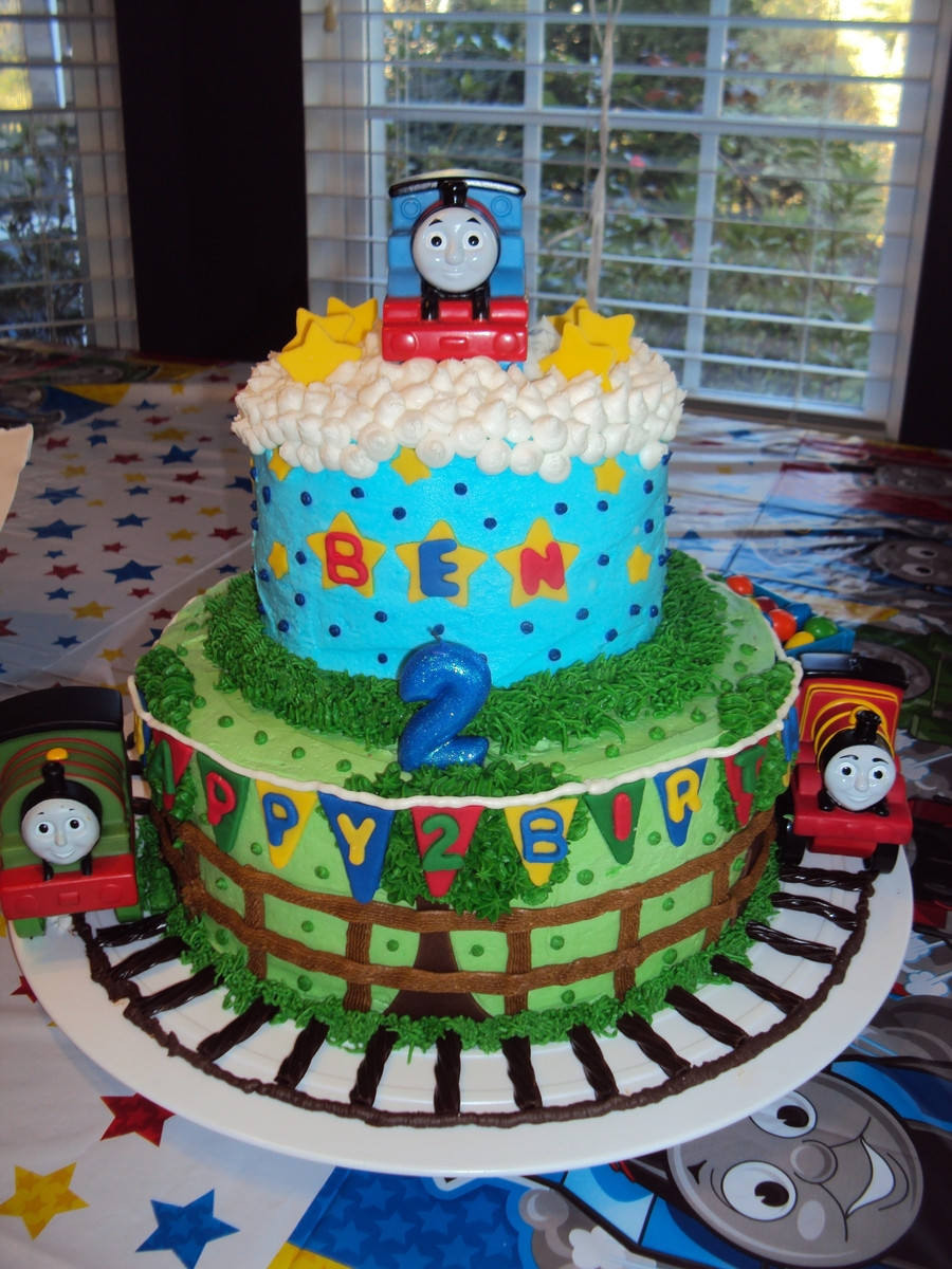 Train Cakes For Birthdays
 Thomas The Train Birthday Cake CakeCentral