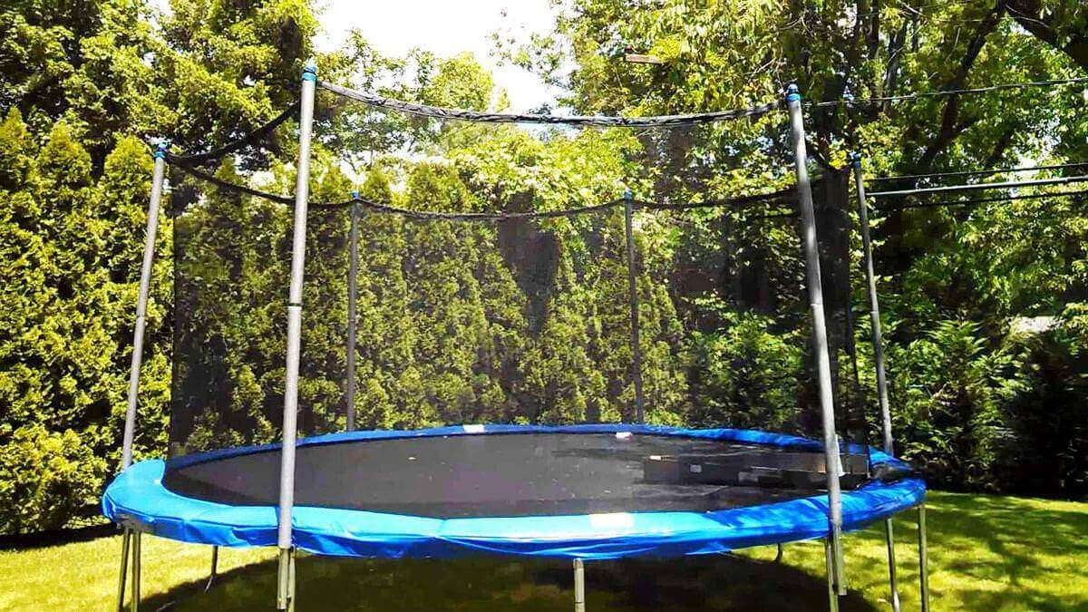 Trampolines For Backyard
 Backyard Trampoline