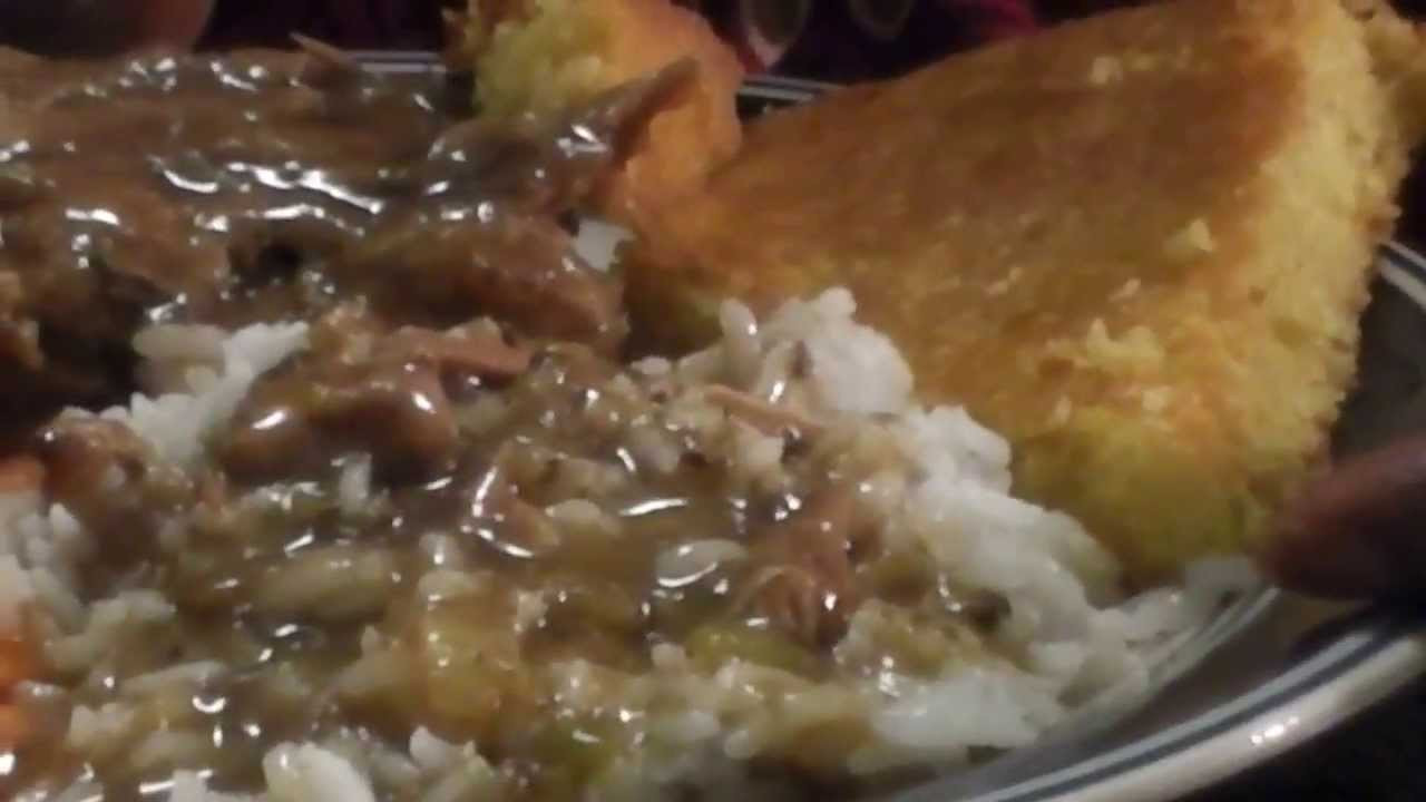 Turkey Necks And Gravy
 pt 2 of pt 1 neckbones gravy rice cornbread &vegtables