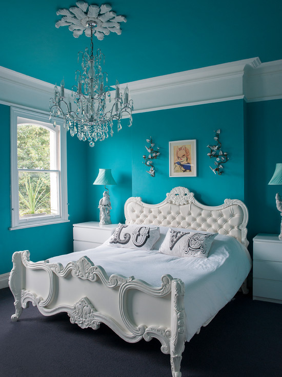 Turquoise Bedroom Walls
 Turquoise Wall Paint Called as the Royal Color