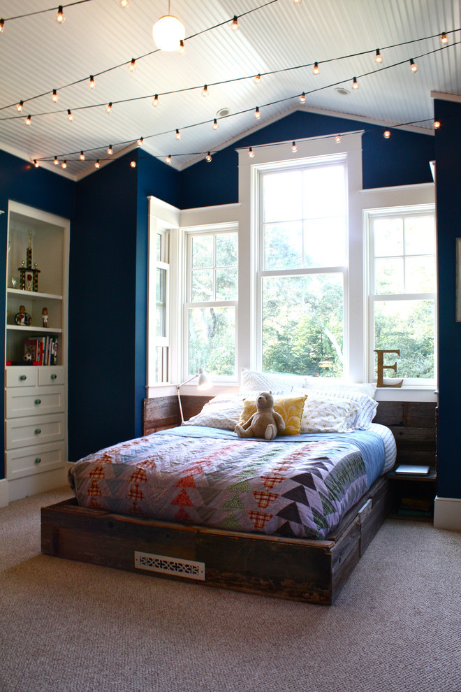 Twinkling Lights For Bedroom
 45 Ideas To Hang Christmas Lights In A Bedroom Shelterness