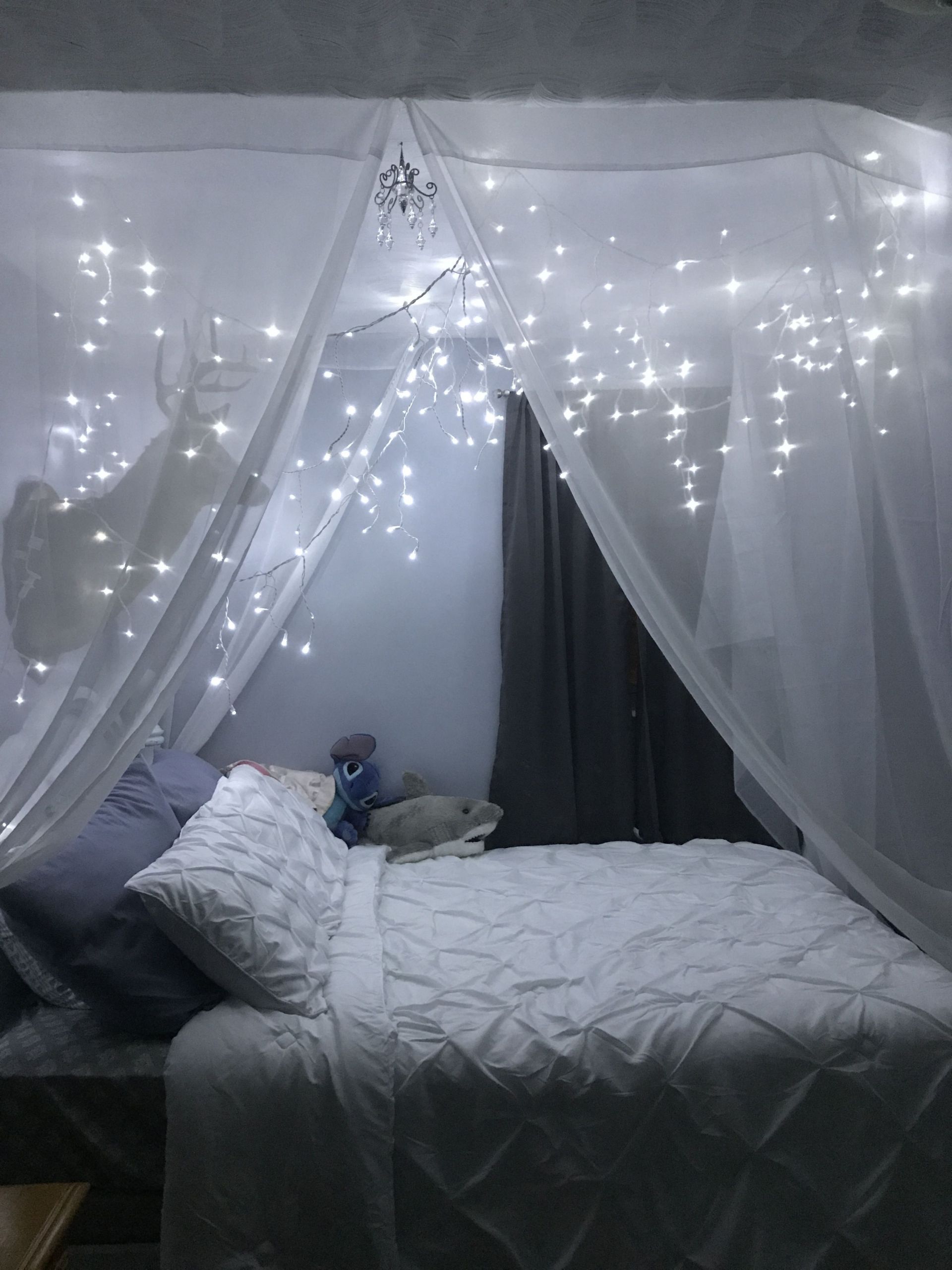 Twinkling Lights For Bedroom
 Twinkling lights above a bed ️