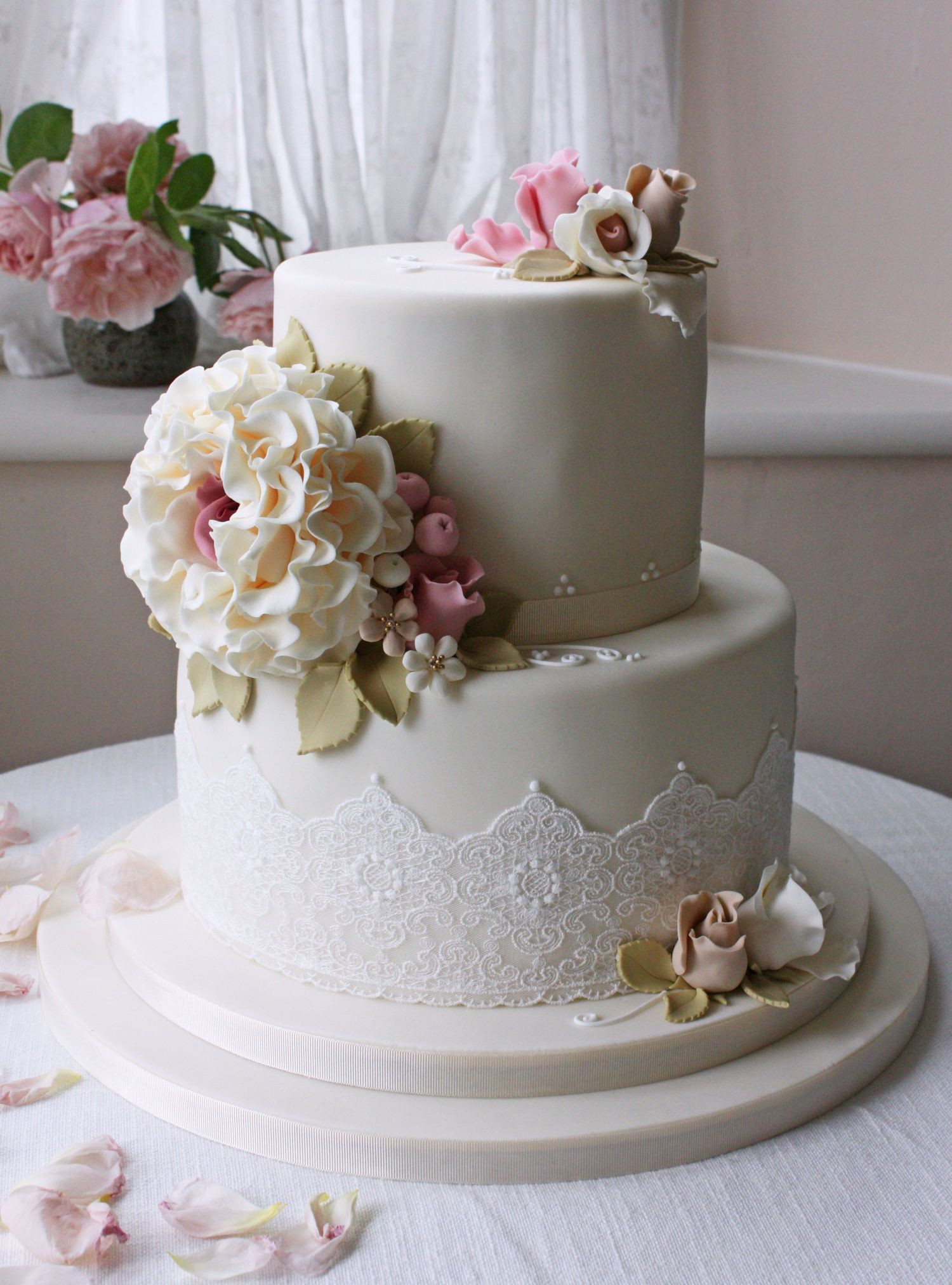 Two Tier Wedding Cake
 Wedding Cake Ideas