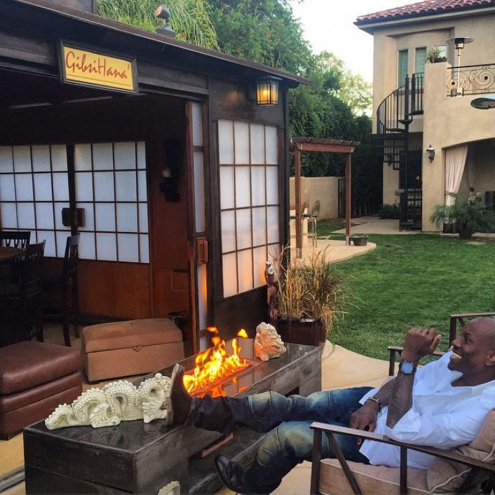 Tyrese Gibson Backyard
 Tyrese Celebrates Furious 7 s Billion Dollar Status