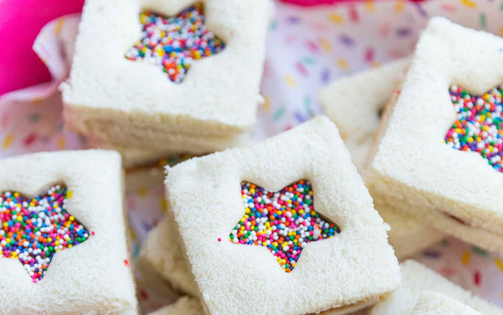 Unicorn Party Food Ideas Ponytails
 25 Show Stopping Unicorn Party Food Ideas for a Magical Day