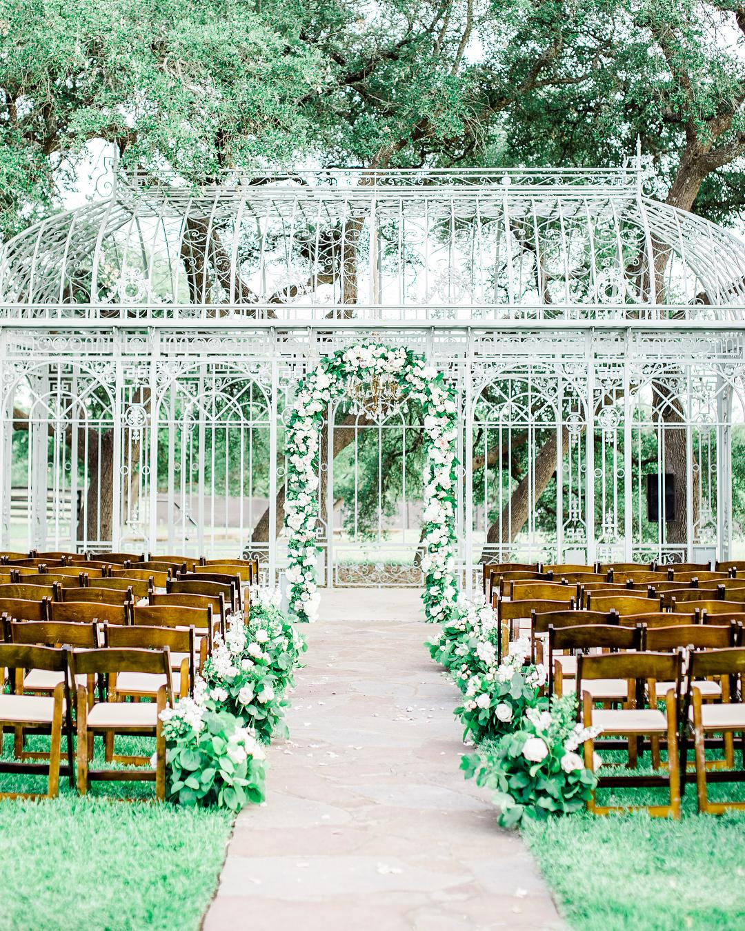 Unique Wedding Venues
 21 Unique & Extraordinary Wedding Venues in Austin