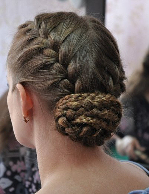 Updo Hairstyle With Braids
 20 Easy and Pretty Updo Hairstyles for Mid Length Hair