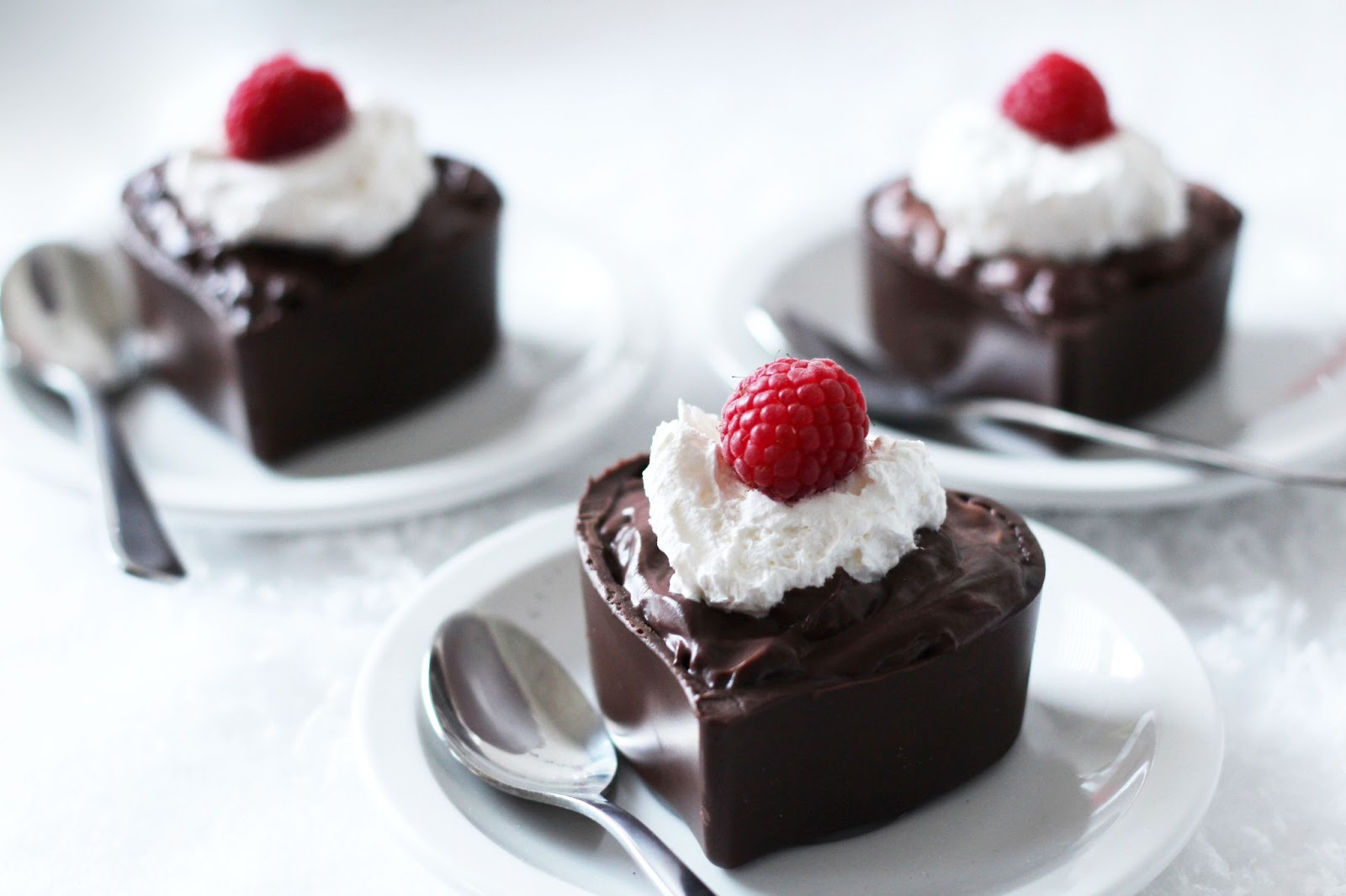 Valentine Chocolate Desserts
 Worth Pinning Chocolate Heart Pudding Cups