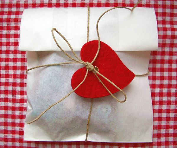 Valentine Day Gift Wrapping Ideas
 11 Sweet Gift Wrapping Ideas For Valentine s Day