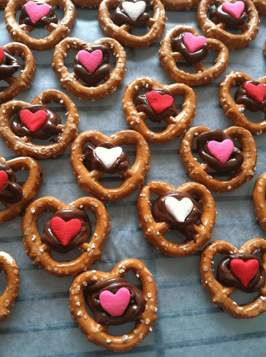 Valentine Day Pretzels
 15 Unique DIY Valentine s Day Gifts For That Special Someone