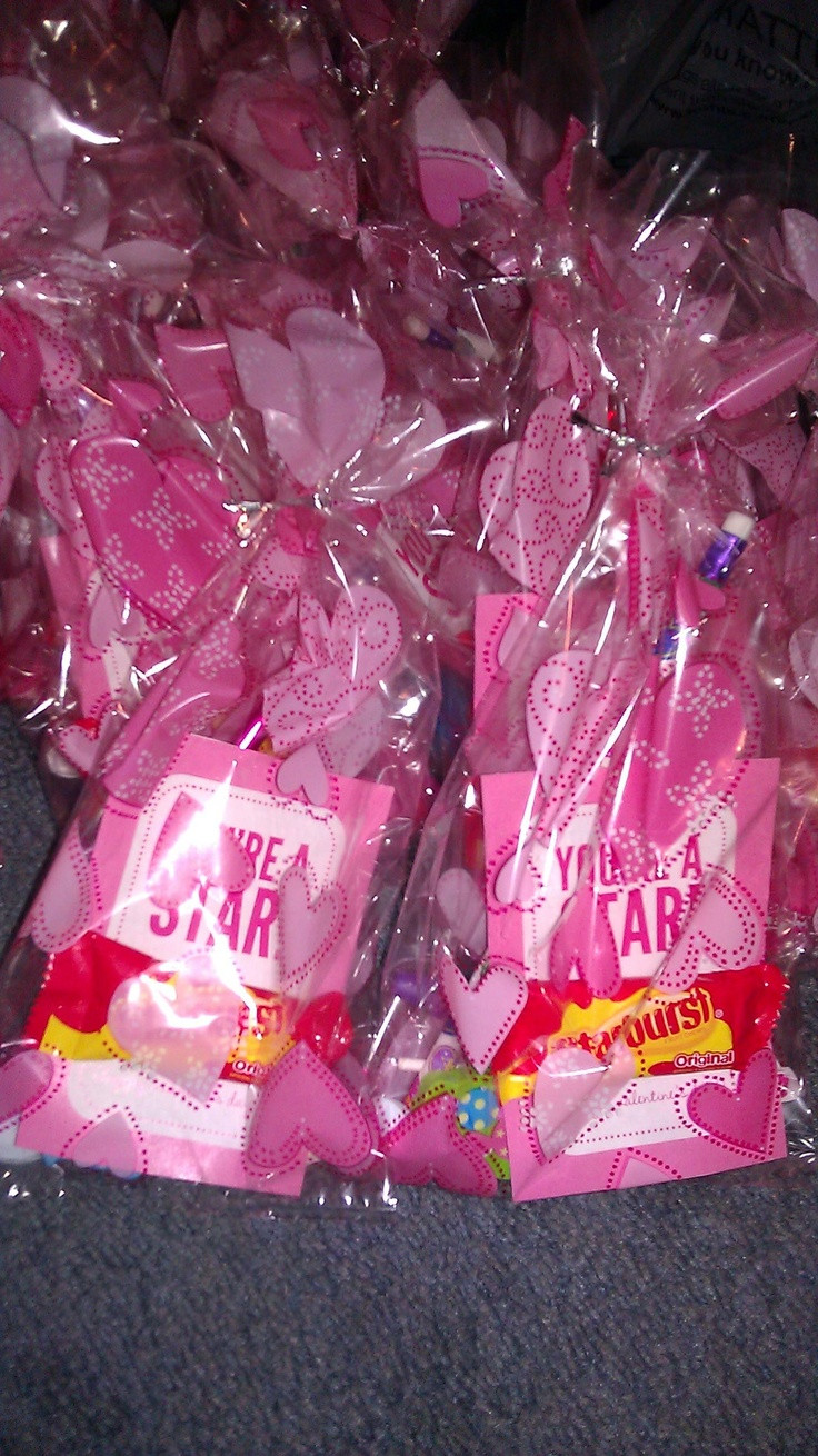 Valentine Gift Bags Ideas
 Valentines Day goo bags Holidays