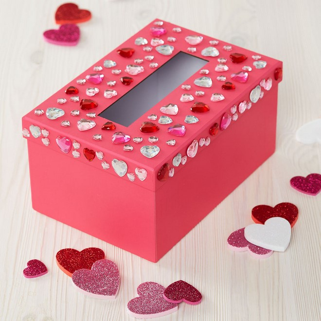 Valentine Gift Box Ideas
 15 Easy to make DIY Valentine Boxes – Cute ideas for boys