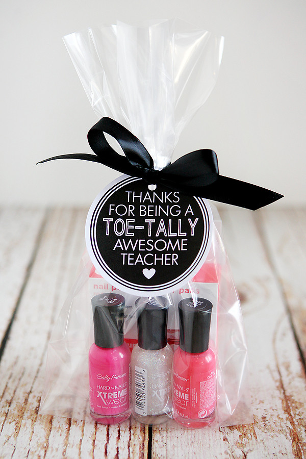 Valentine Gift Ideas For Teachers
 Valentine s Day Gifts For Teachers Eighteen25