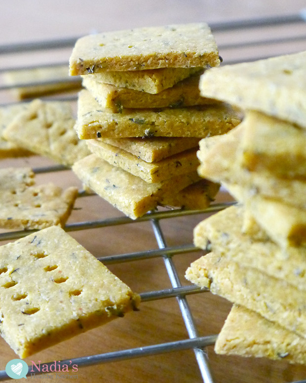 Vegan Crackers Recipe
 Vegan Cheese Crackers UK Health Blog Nadia s Healthy