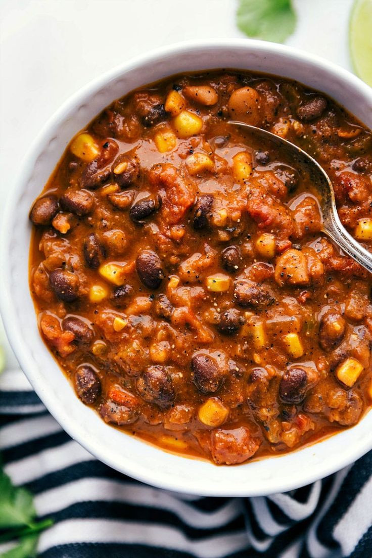 Vegetarian Chili With Beans
 Hearty healthy and best ve arian chili packed with