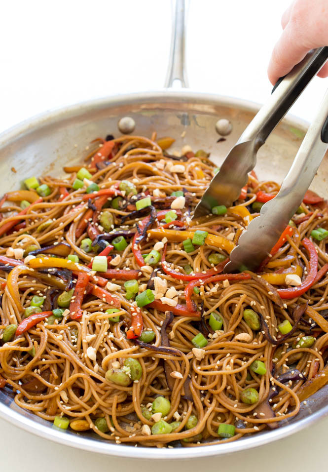 Vegetarian Stir Fry Recipes Easy
 Easy Rainbow Ve able Noodle Stir Fry Chef Savvy