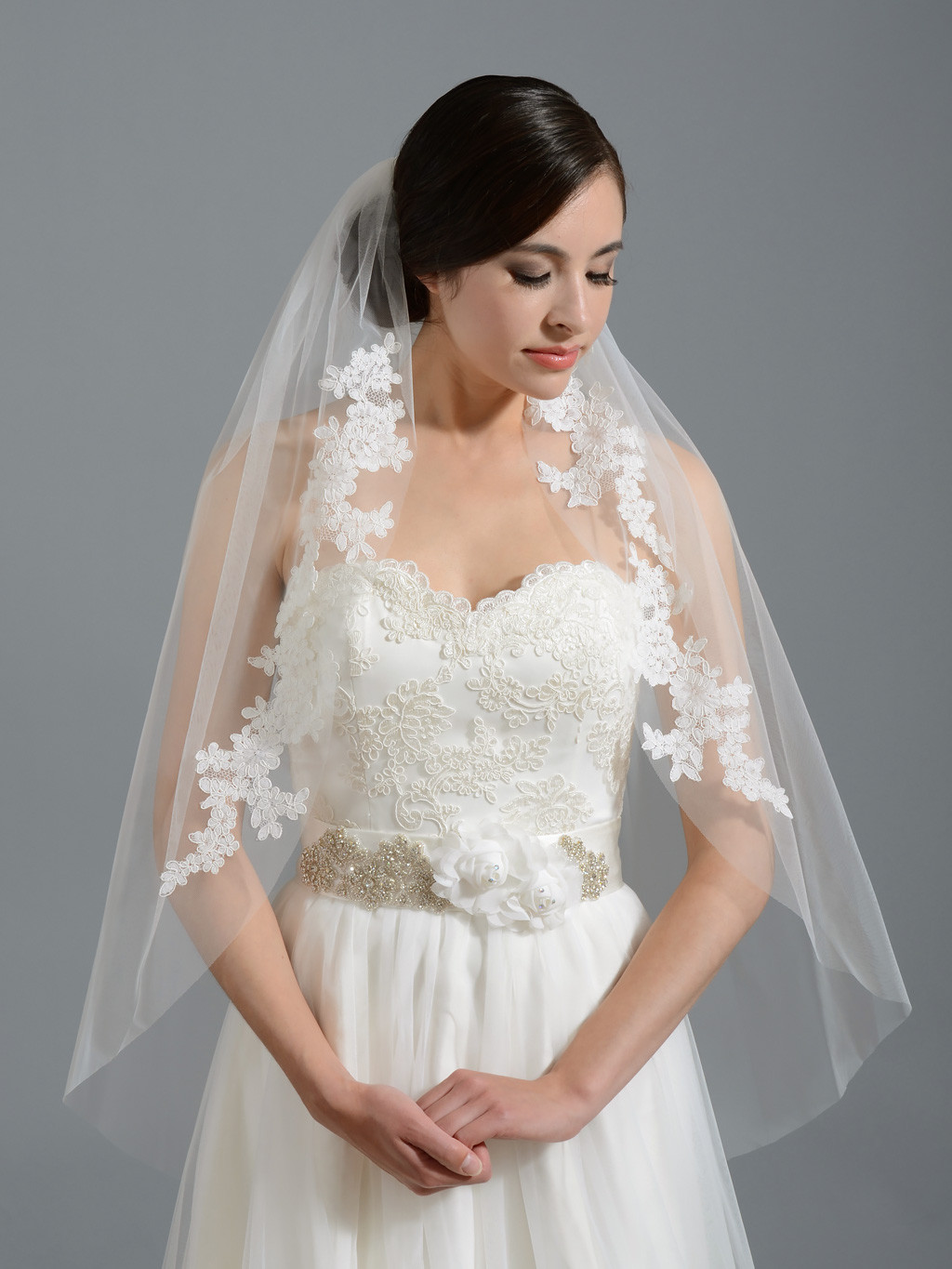 Veils For Wedding
 Ivory elbow wedding veil V052 alencon lace