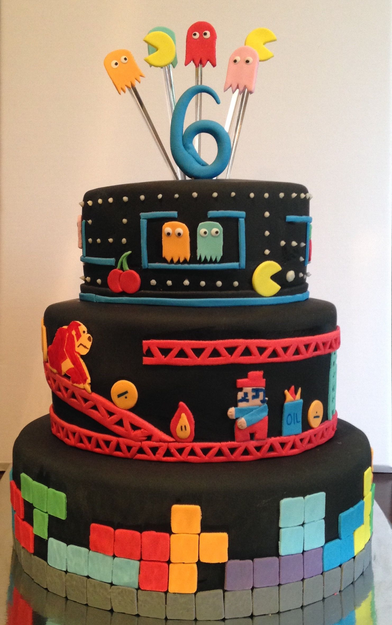 Video Game Birthday Cake
 Gaming cake Nintendo Mario donkey kong Tetris in 2020