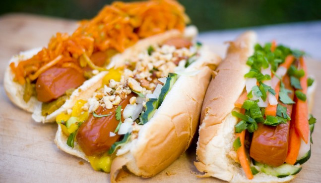 Village Gourmet Hot Dogs
 Asian Styled Hot Dog – Kenmare St