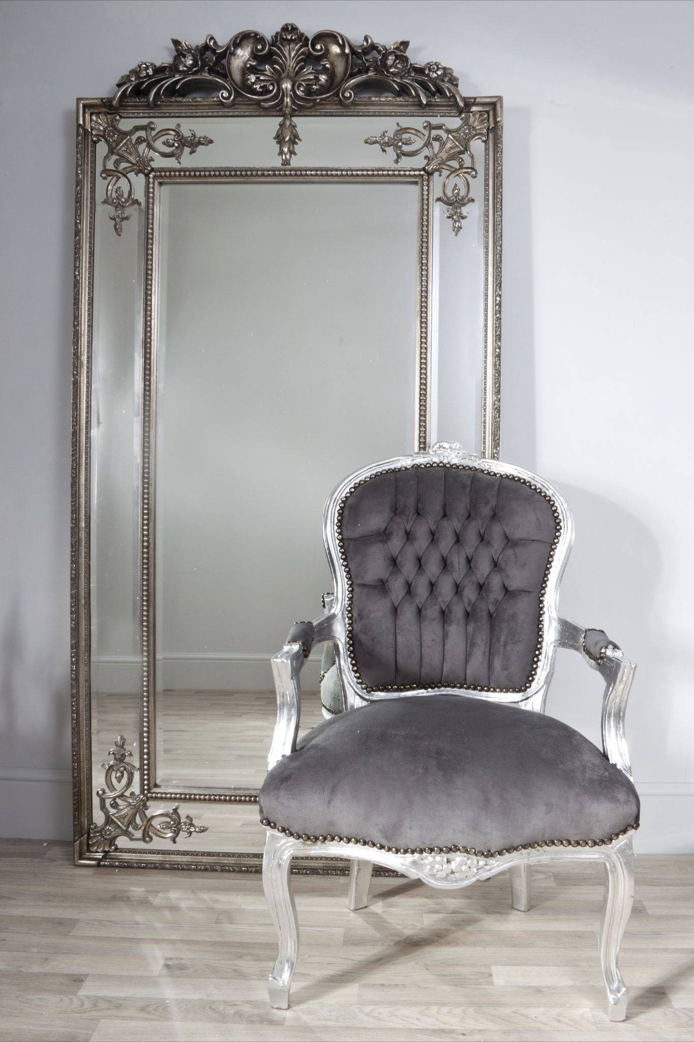 Vintage Bathroom Mirror
 2020 Best of Huge Ornate Mirrors
