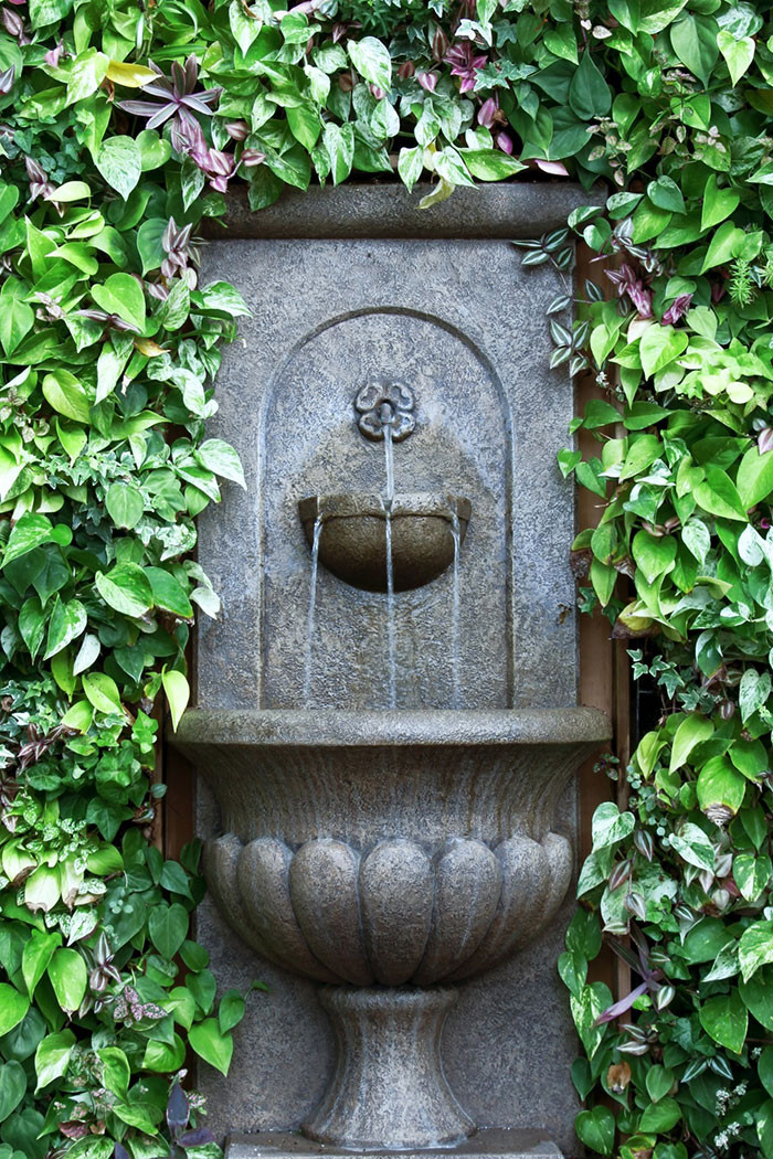 Water Fountain Backyard
 10 Dazzling Water Fountain Ideas PHOTOS