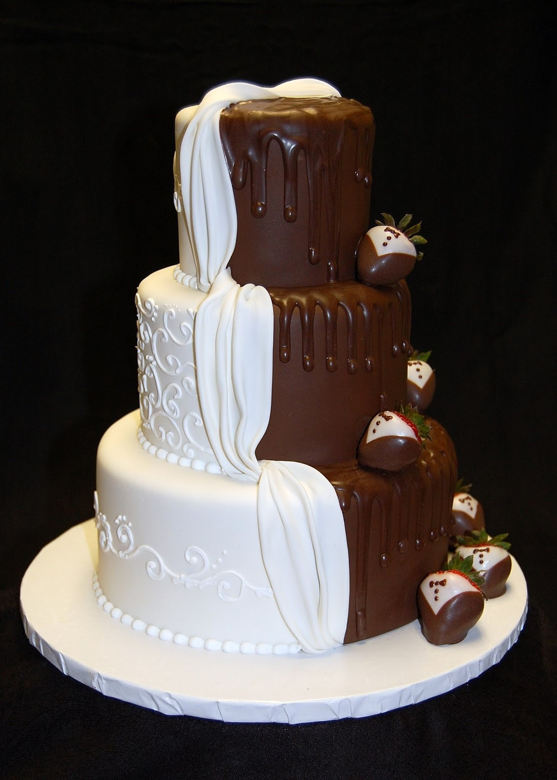 Wedding Cake Designs
 Drea s Dessert Factory "His and Hers" Wedding Cake