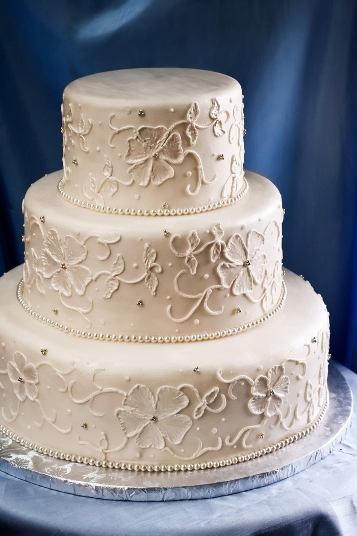 Wedding Cake Designs
 Design Your Own Wedding Cake With New line Tool