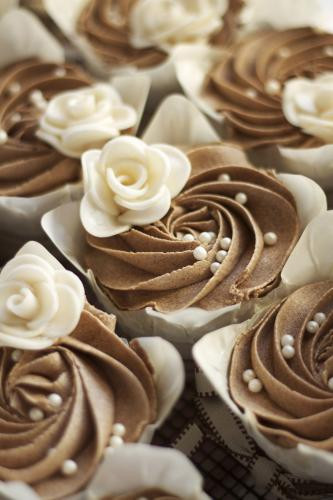 Wedding Cupcake Decorations
 Wedding Cupcake Ideas [Slideshow]